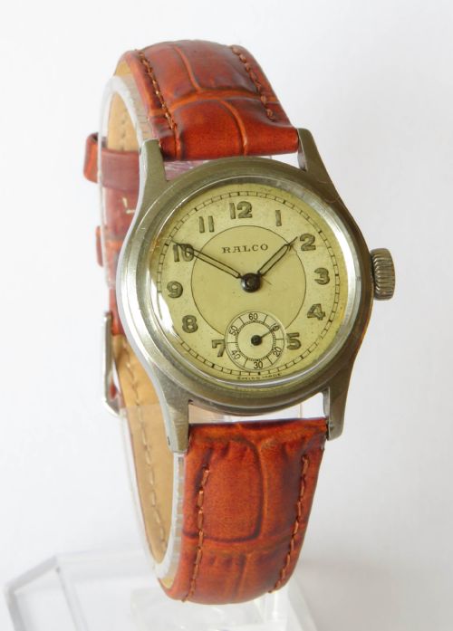 fig 1. Mid-size 1940s Ralco wrist watch