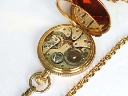 1930S RECORD TRENTON POCKET WATCH AND CHAIN - ADDITIONAL PHOTO 3