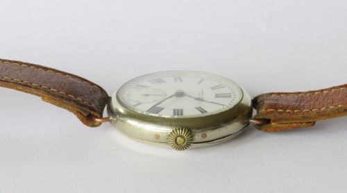 fig 2. Gents ‘The Turret’ large trench watch, Lawrence & Mayo, London