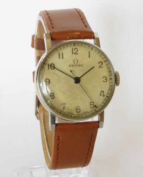 fig 1. Gents Omega 30T2 wrist watch, 1943