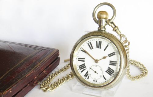 1930S THE GENERAL LEVER POCKET WATCH AND CHAIN