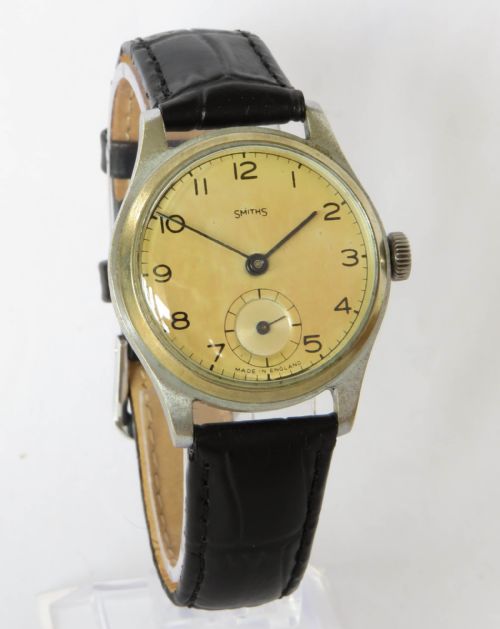 GENTS 1940S SMITHS WRIST WATCH MADE IN ENGLAND - ADDITIONAL PHOTO 1
