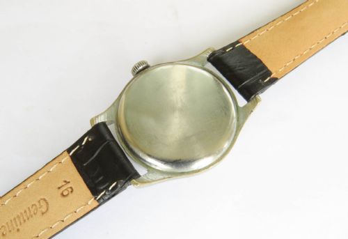 GENTS 1940S SMITHS WRIST WATCH MADE IN ENGLAND - ADDITIONAL PHOTO 3