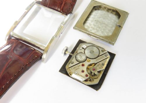 fig 2. Gents 1930s Omega wrist watch