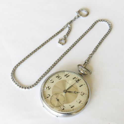 1930S TAVANNES POCKET WATCH AND CHAIN - ADDITIONAL PHOTO 1