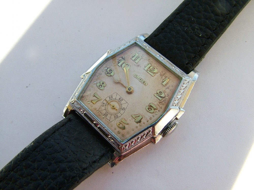 1930s Gruen Guild gents wrist watch
