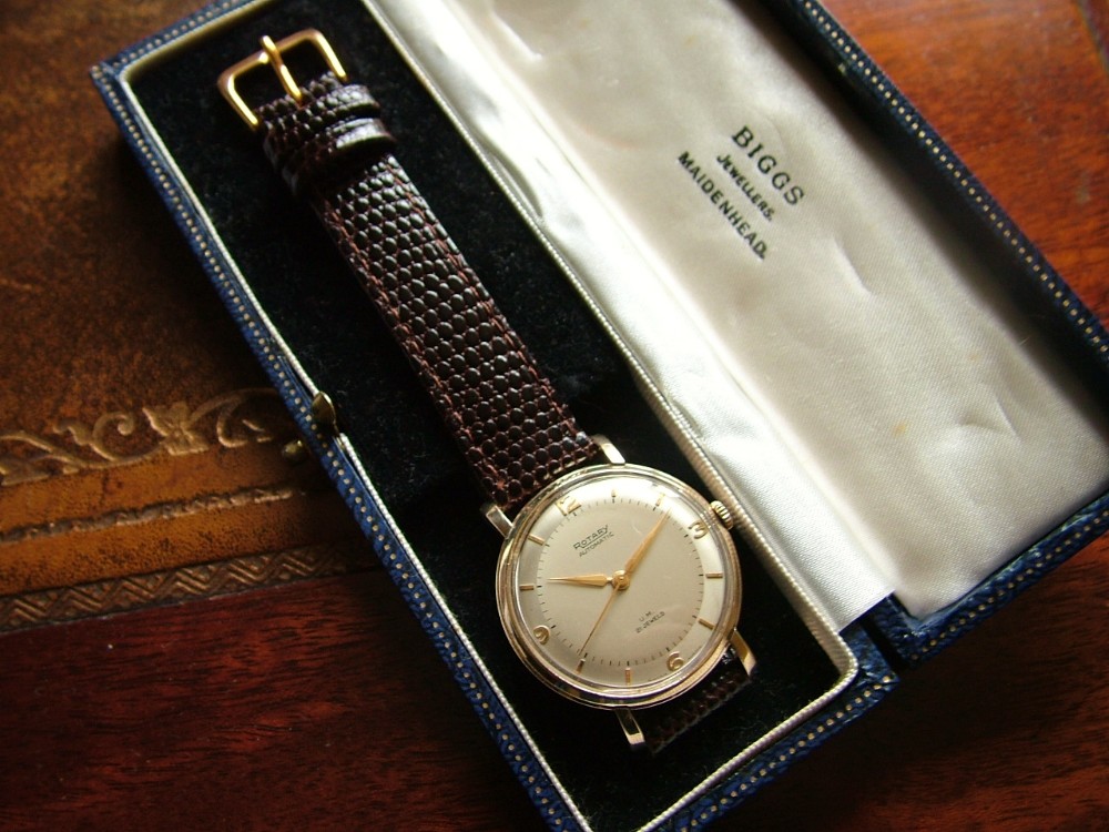 Gents 1954 9ct gold Rotary automatic watch