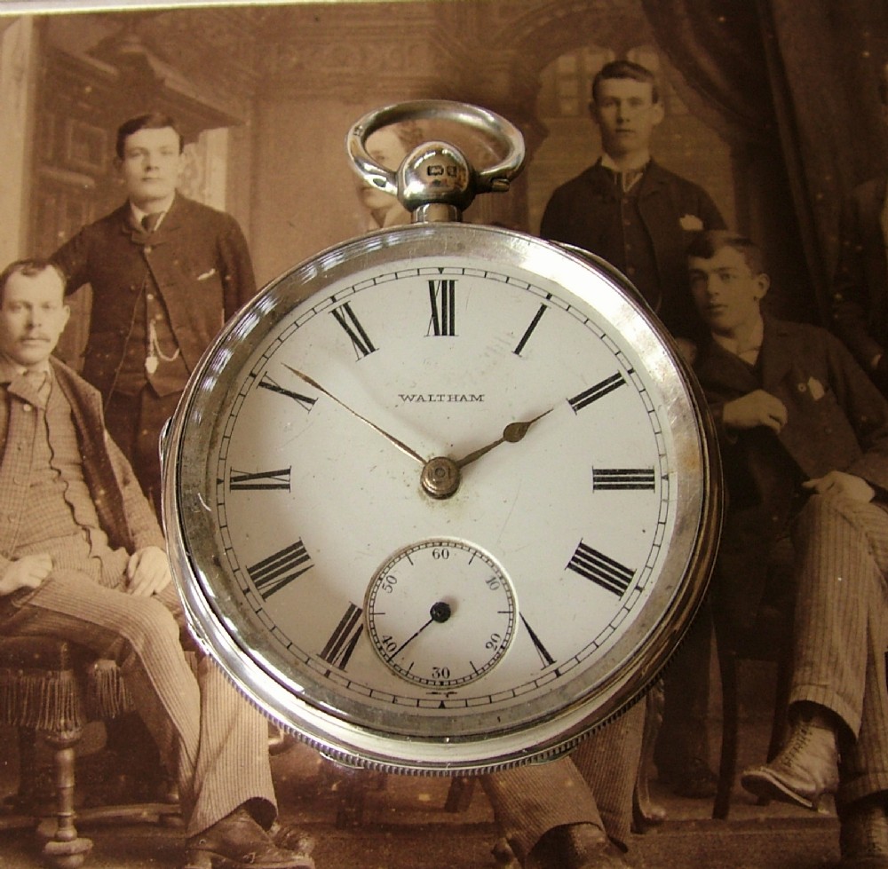 Antique 1910 silver Waltham pocket watch