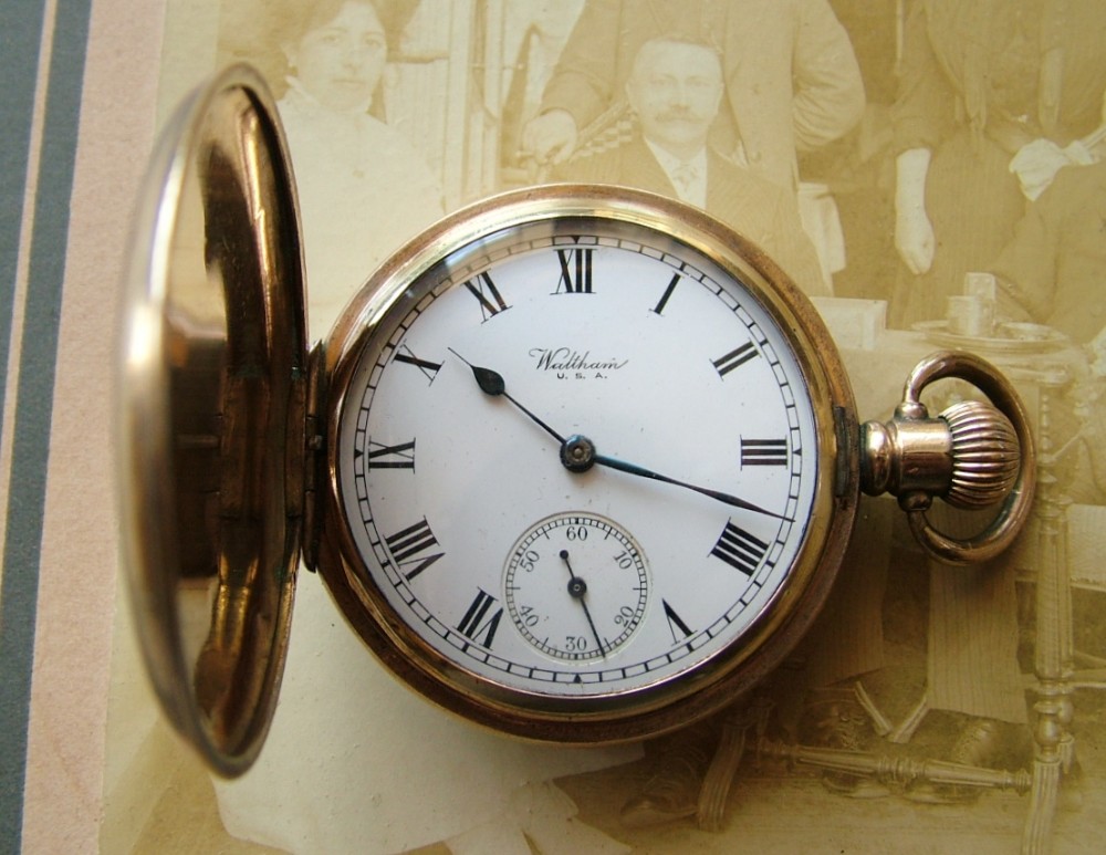 Antique Waltham full hunter pocket watch, 1918