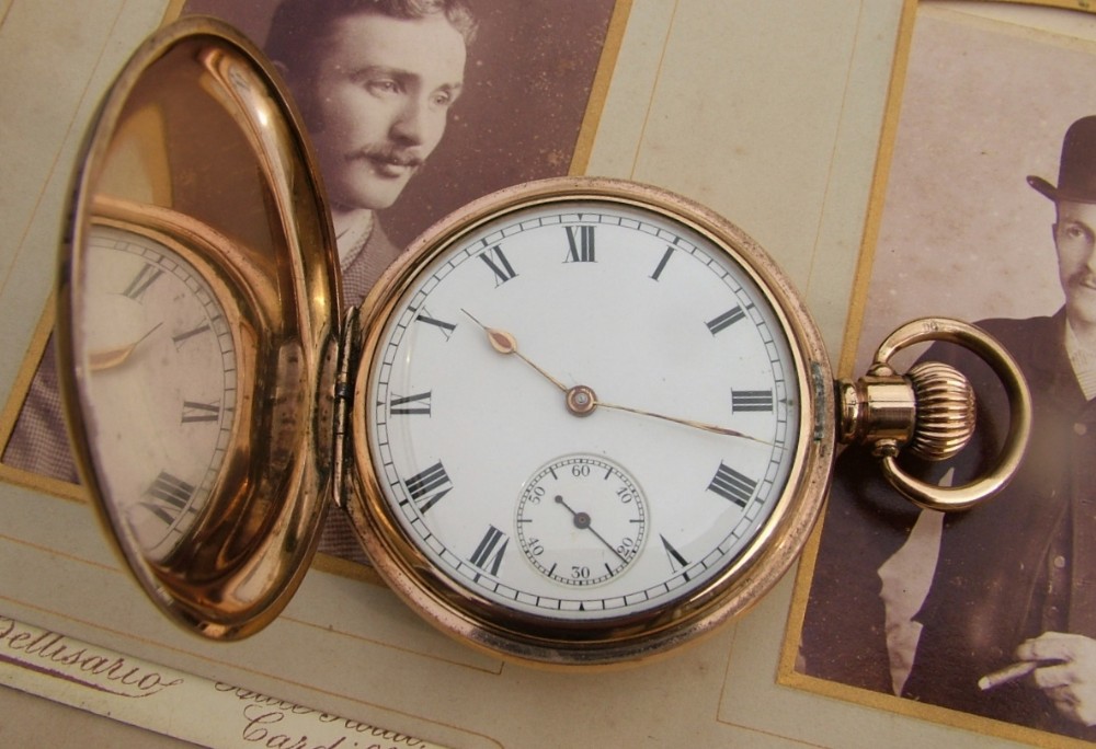 Antique Waltham Traveler full hunter pocket watch