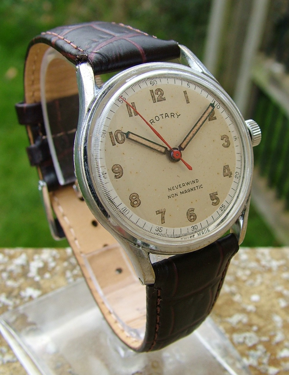 Gents 1940s Rotary bumper automatic wrist watch