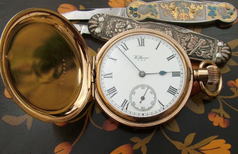Antique Waltham Traveler full hunter pocket watch