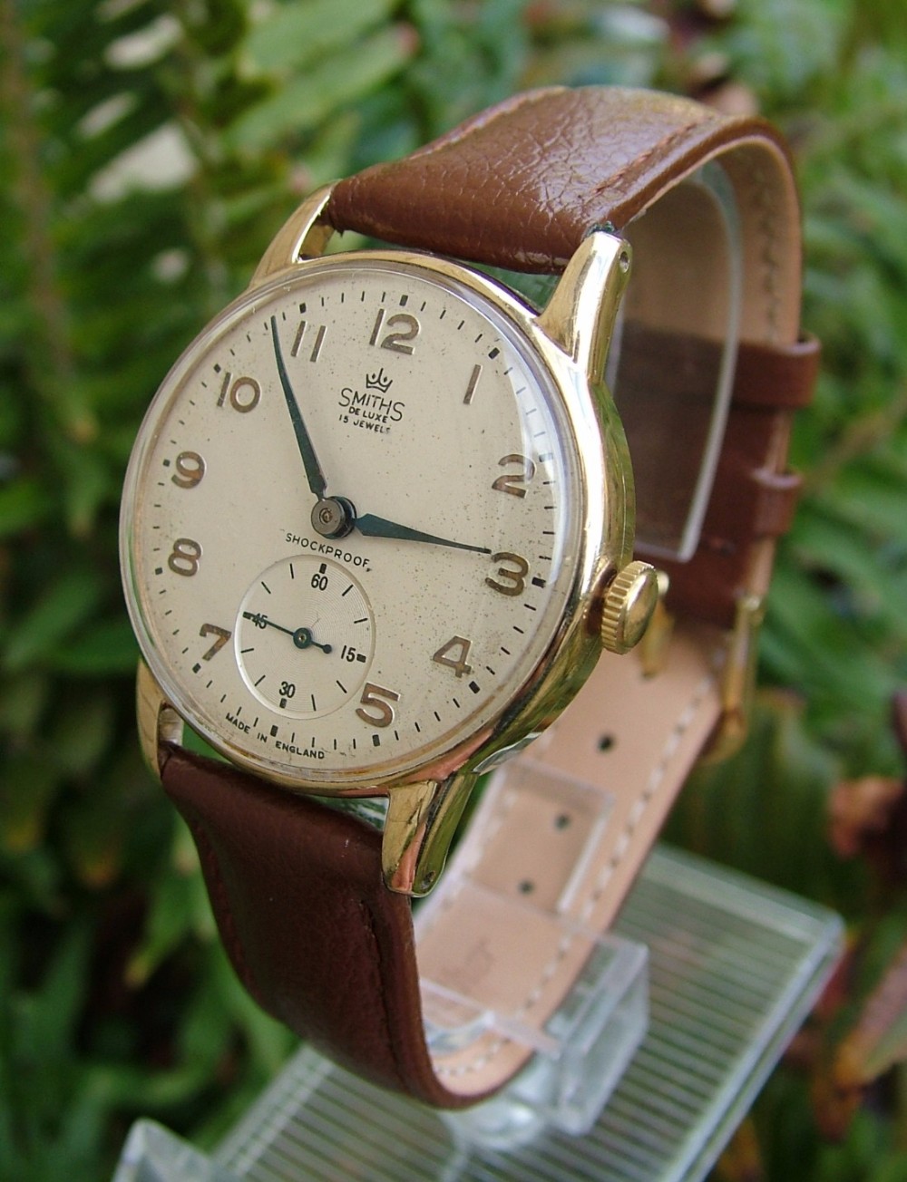 Gents 1950s English 9ct gold Smiths De Luxe watch