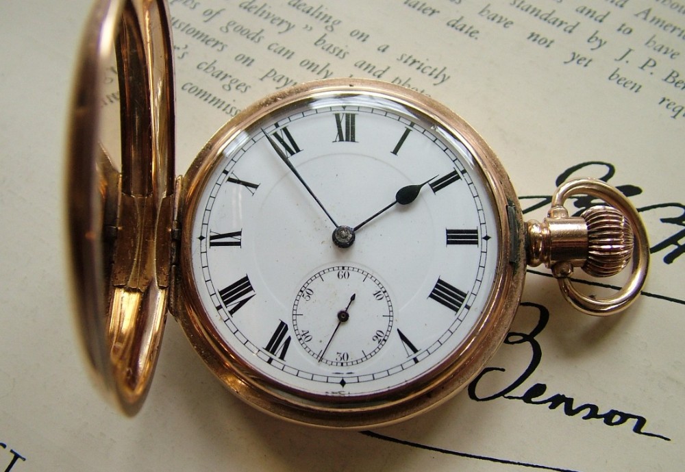 A 1920s full hunter pocket watch