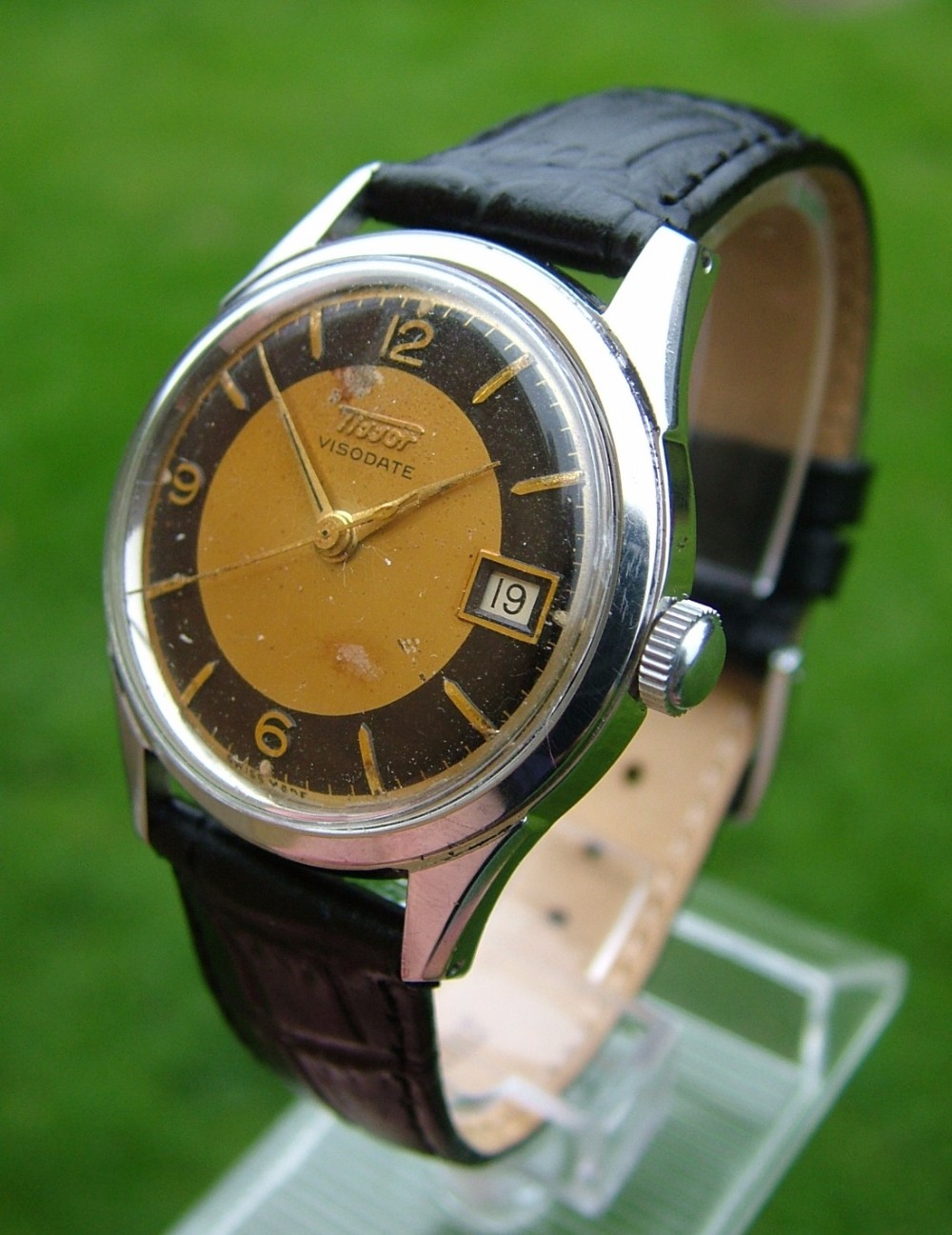 A gents 1957 Tissot wrist watch