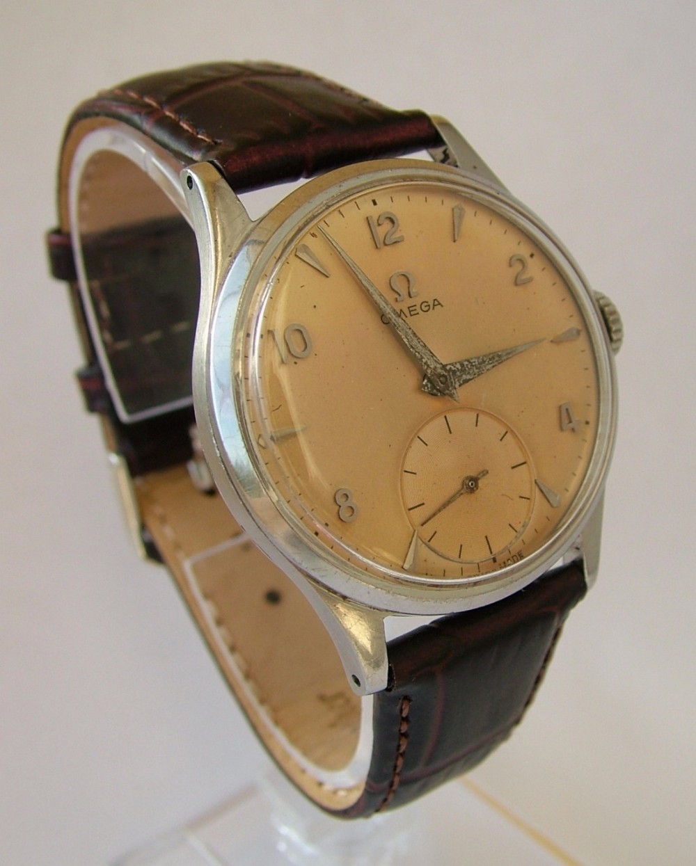 A gents Omega wrist watch, circa 1955