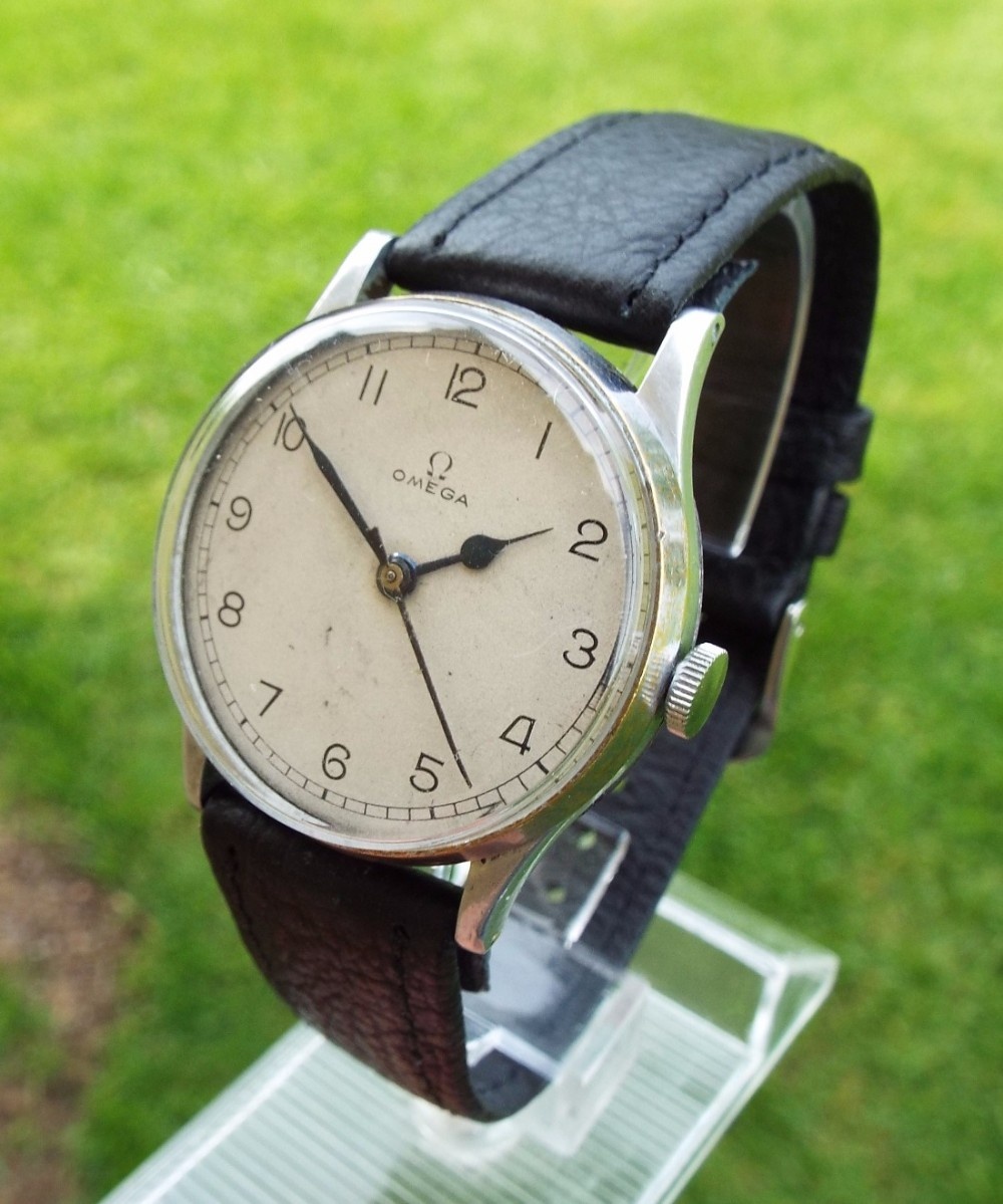 A gents 1940s Omega wrist watch