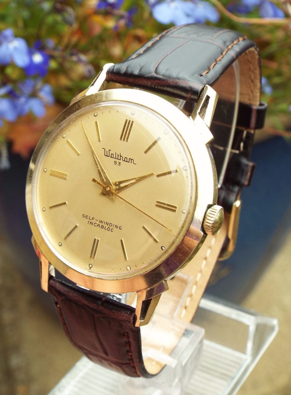Gents 1950s Waltham 53 jewel automatic wristwatch