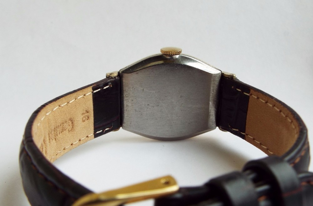 Gents 1950s Benrus wrist watch View IV