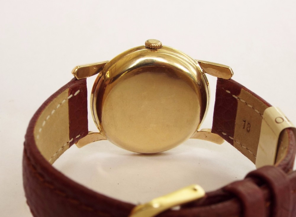 Gents 9 carat gold Thomas Russell wrist watch, 1953 View V