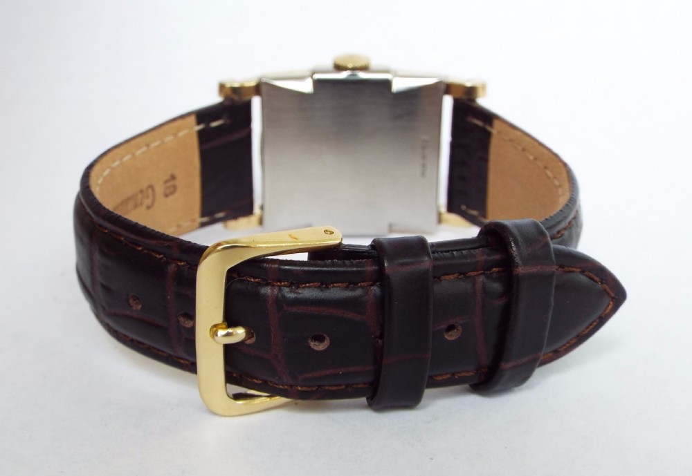 A gents 1950s Wittnauer wrist watch with box View V