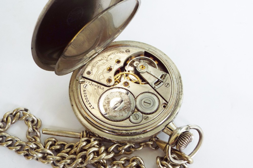1944 Elgin pocket watch with chain View III