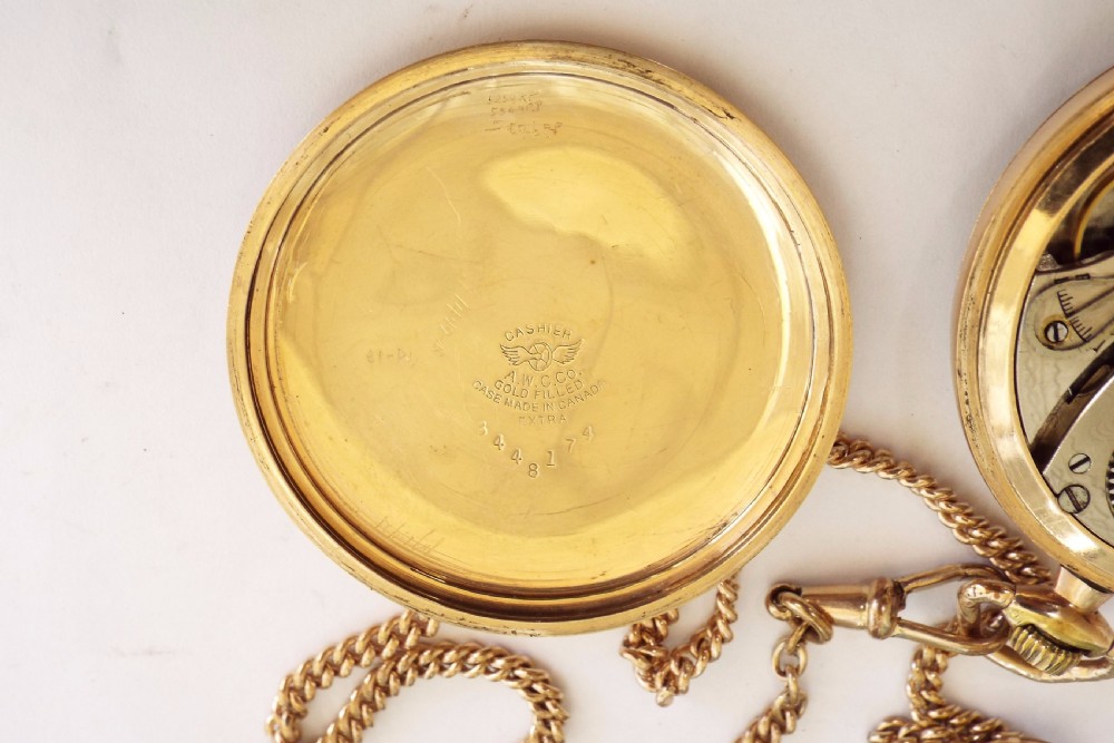1920 Waltham pocket watch with chain View IV