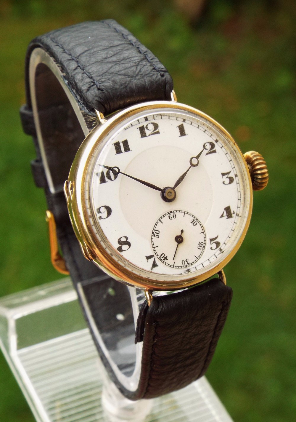 9ct gold gents wrist watch, 1924 View II