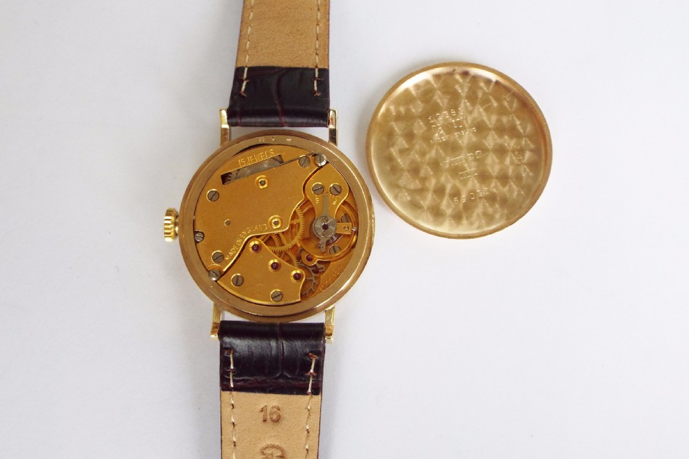 Gents 9ct gold Smiths De Luxe watch, box & papers, 1957 View IV