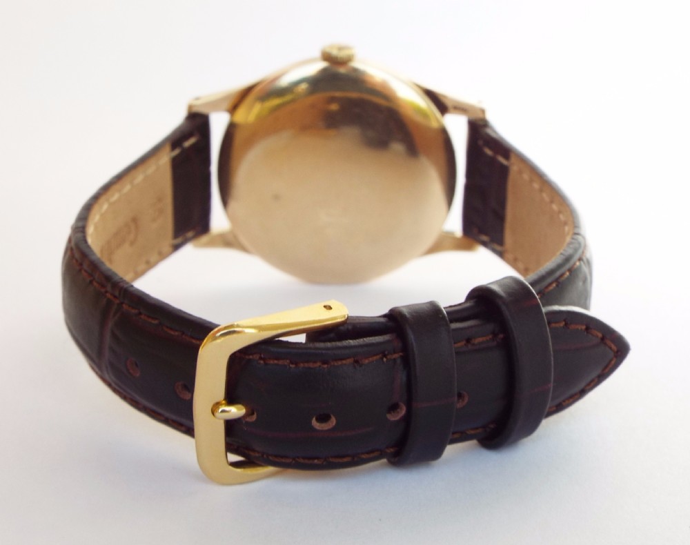 Gents 9 carat gold Rotary wristwatch, 1956 View V