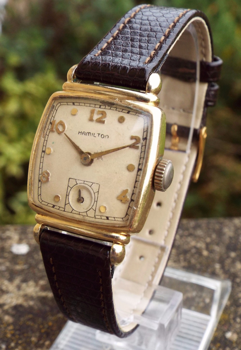 1949 Hamilton 14k gold filled mid-size wrist watch