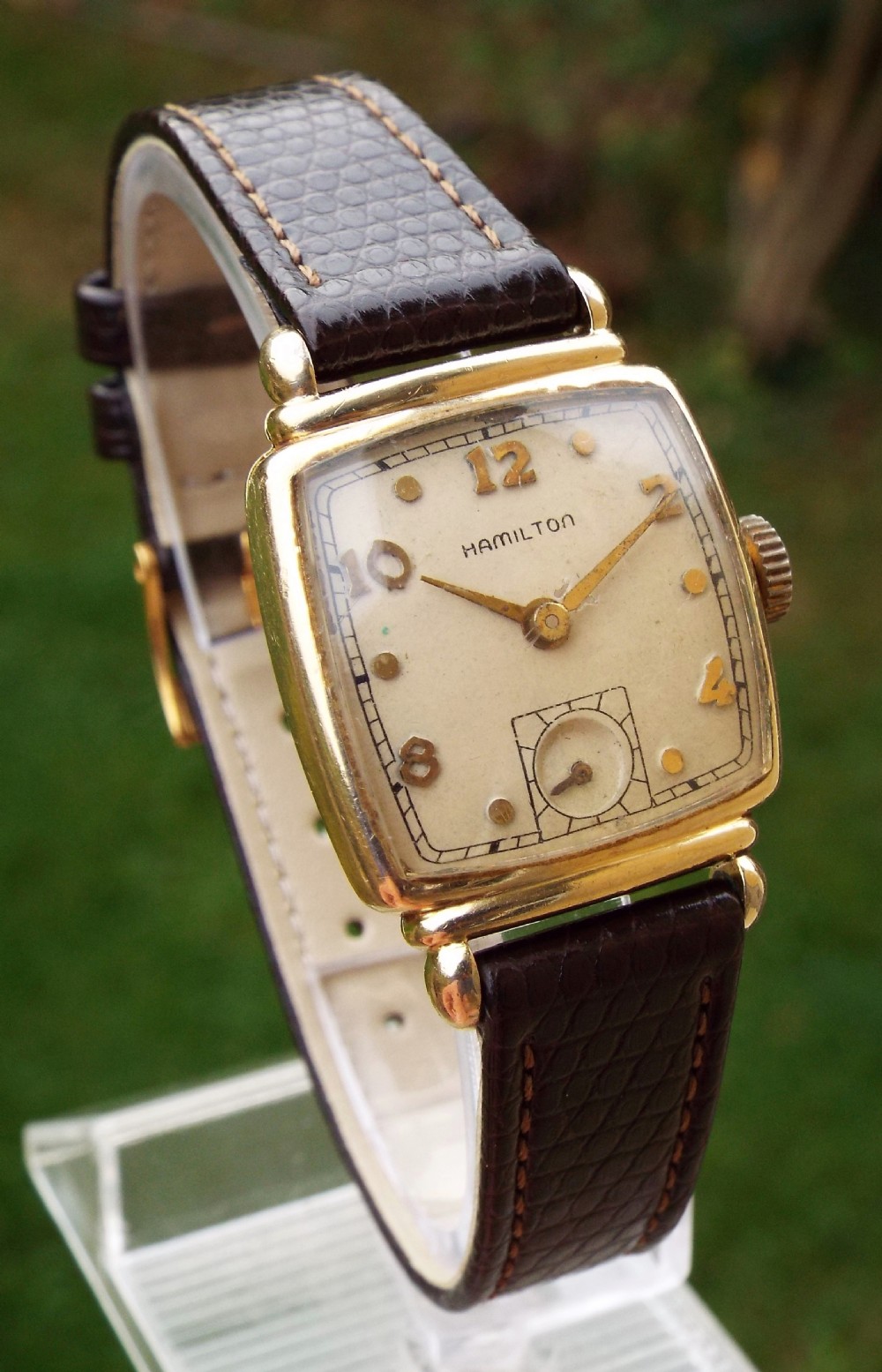 1949 Hamilton 14k gold filled mid-size wrist watch View II