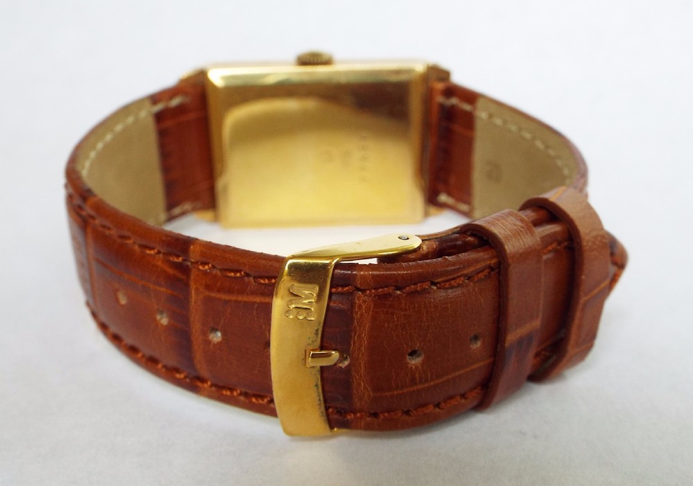 Gents 18ct gold Riva wrist watch, 1940s View III