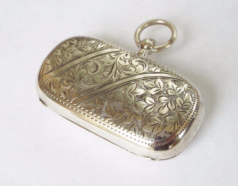 Antique silver double sovereign holder, 1914 View II