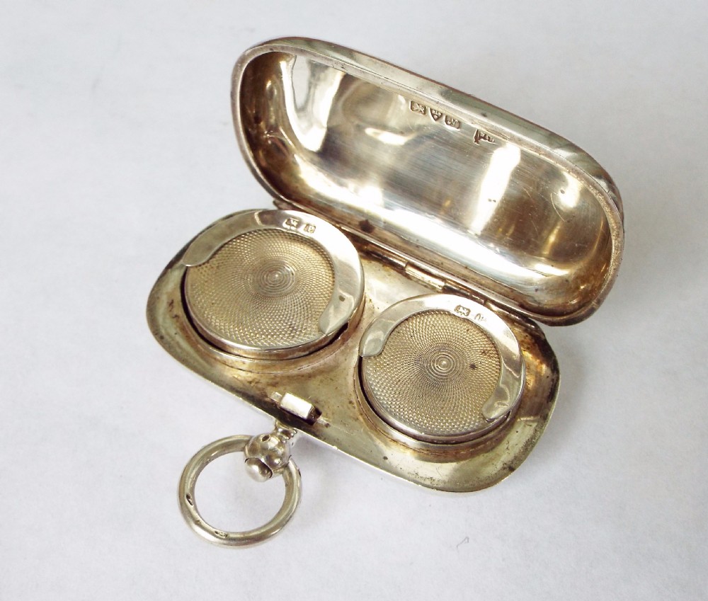 Antique silver double sovereign holder, 1914 View III