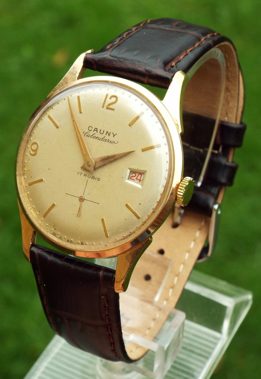 Gents 1950s Cauny Prima Calendario wrist watch