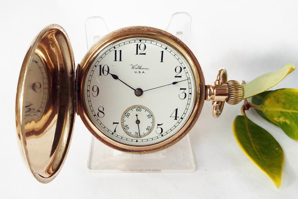 Antique 1902 Waltham full hunter pocket watch.