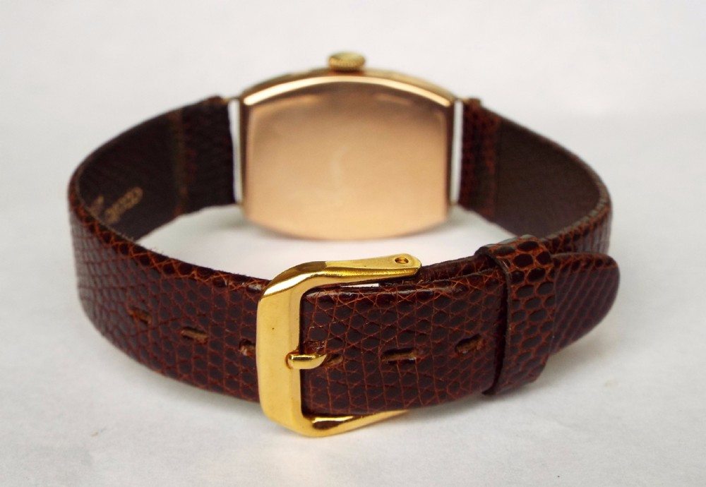 Gents 9ct rose gold Paramount Corrector wristwatch View V