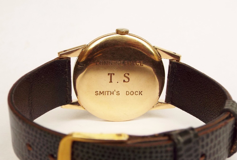 Gents 9ct gold Marvin wrist watch, 1959 View III
