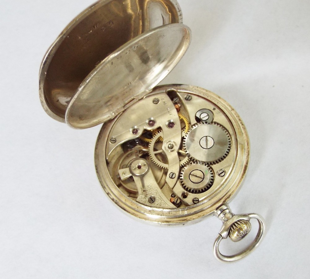Small silver Marvin pocket watch, Glasgow 1917 View III