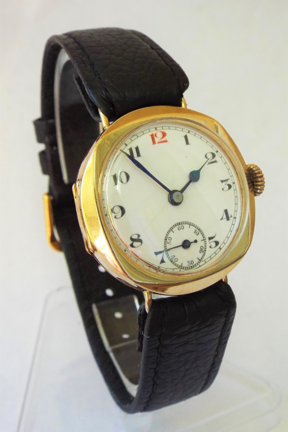 Gents 9ct gold Swiss wrist watch, 1922 View II