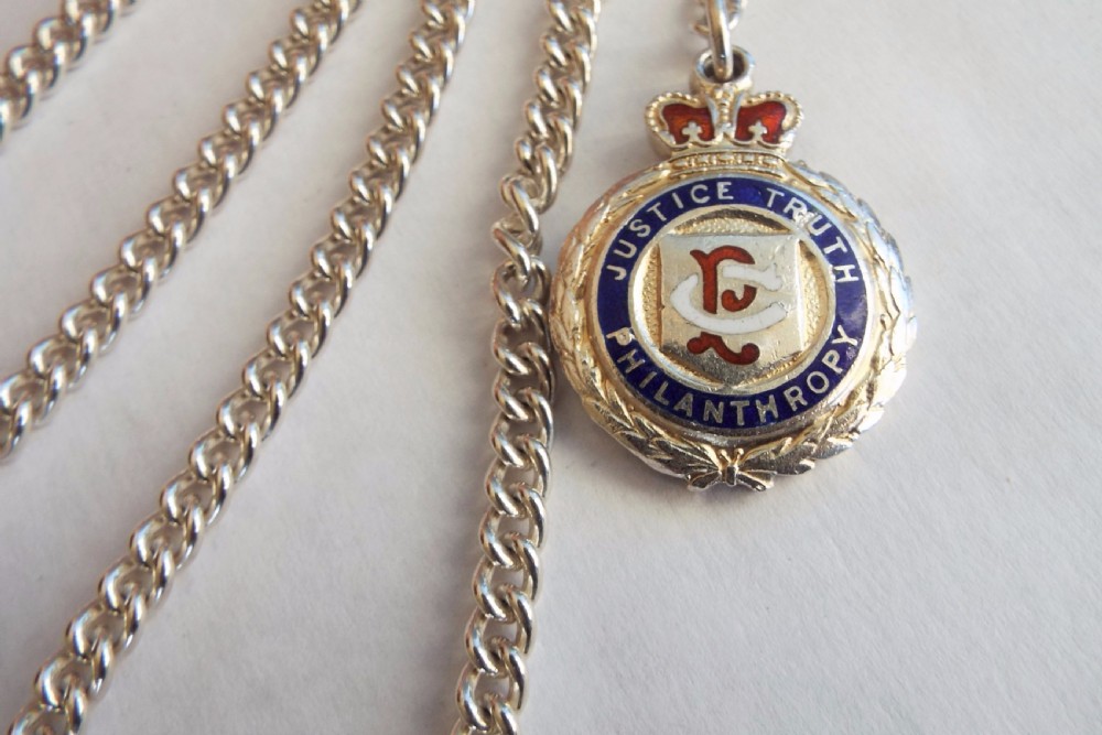 1930s silver double albert with heavy RAOB fob View II
