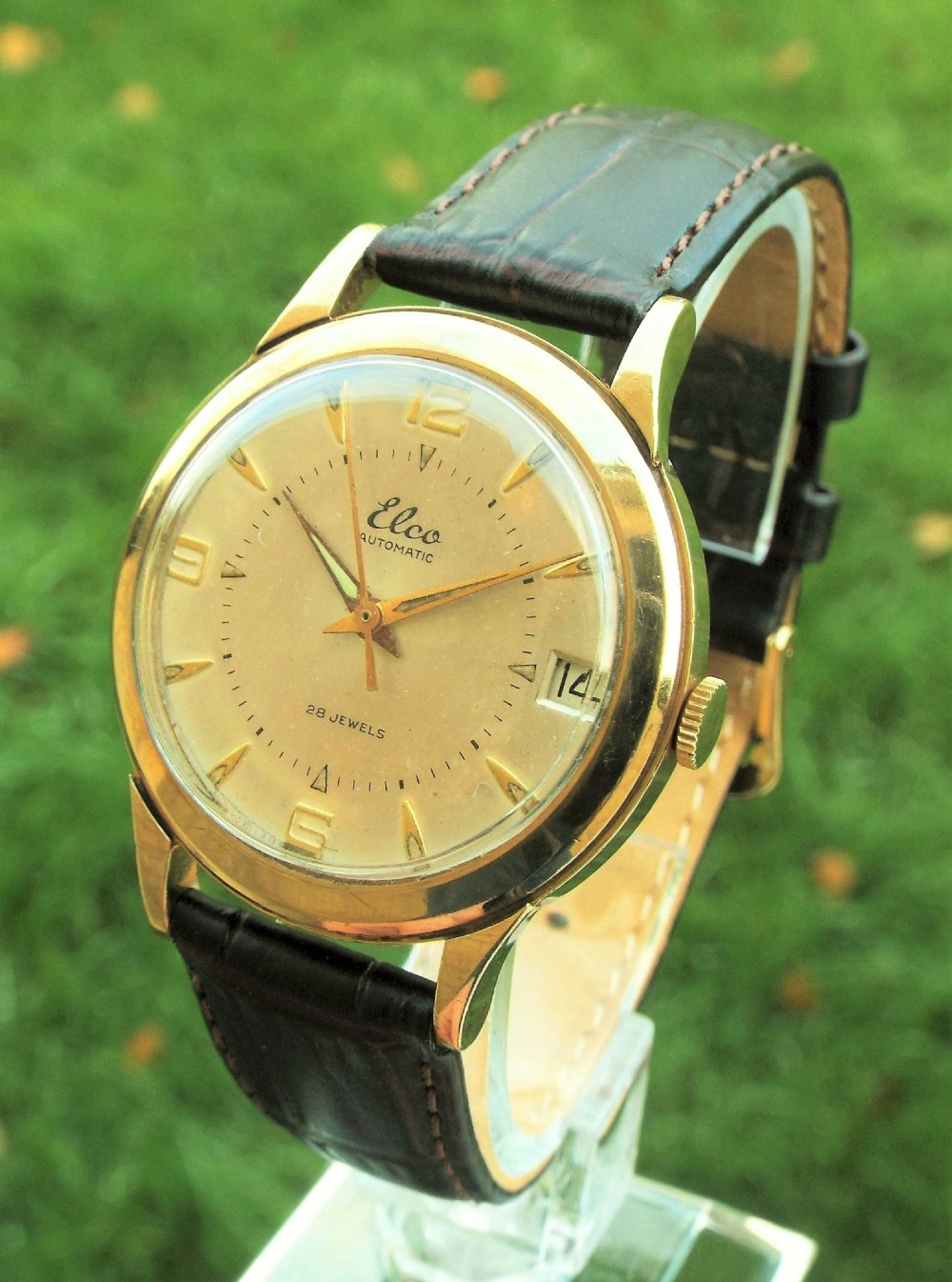A late 1950s Elco 9 carat gold wrist watch