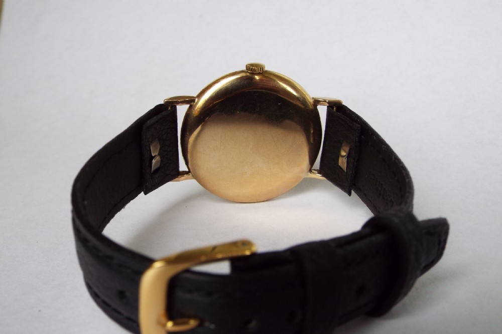 Gents 9ct gold Rotary wrist watch, 1956 View IV