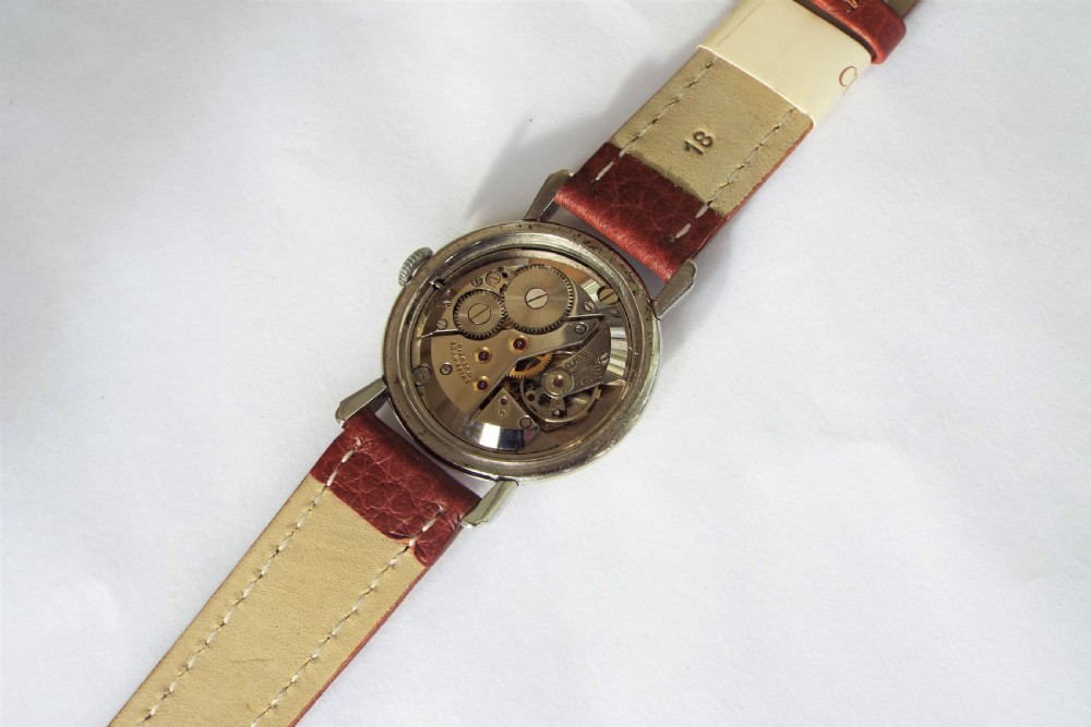 Gents 1950s Swiss wrist watch View V