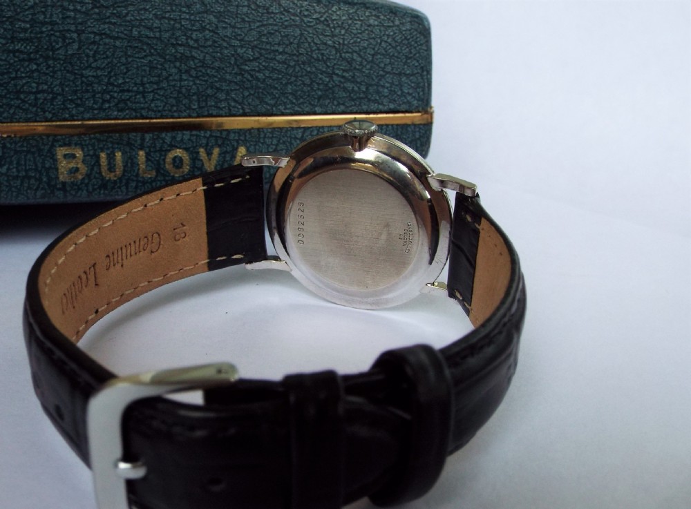 Gents boxed Bulova wrist watch, 1958 View IV