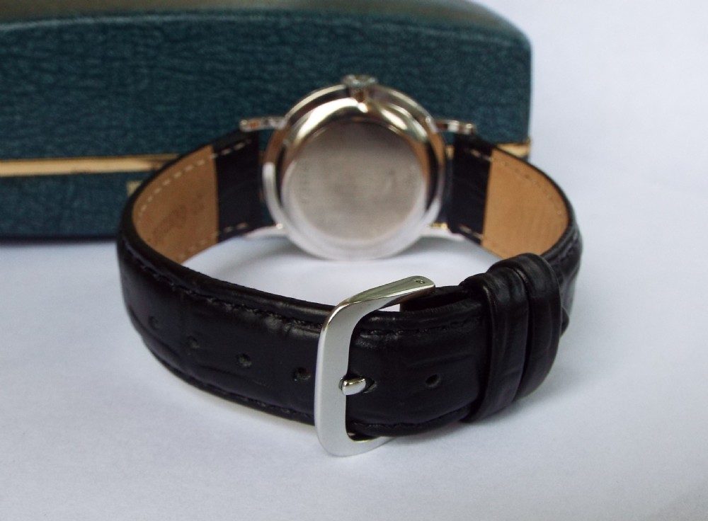 Gents boxed Bulova wrist watch, 1958 View V