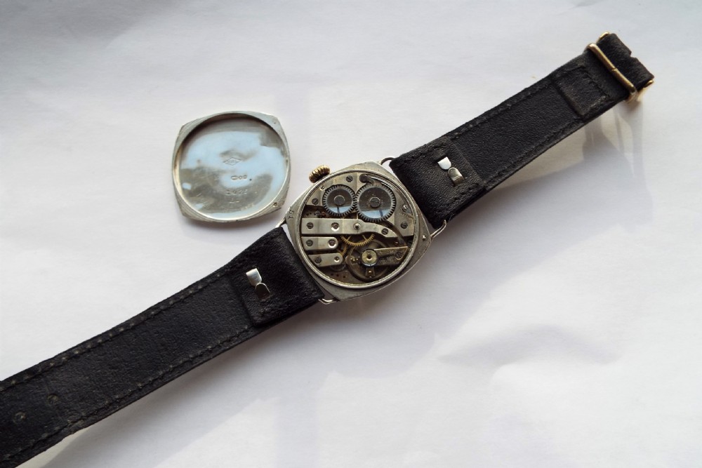 Gents silver cushion cased wrist watch, 1924 View III