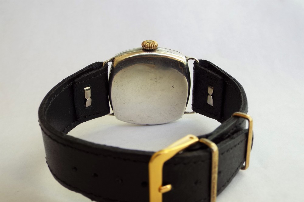 Gents silver cushion cased wrist watch, 1924 View V