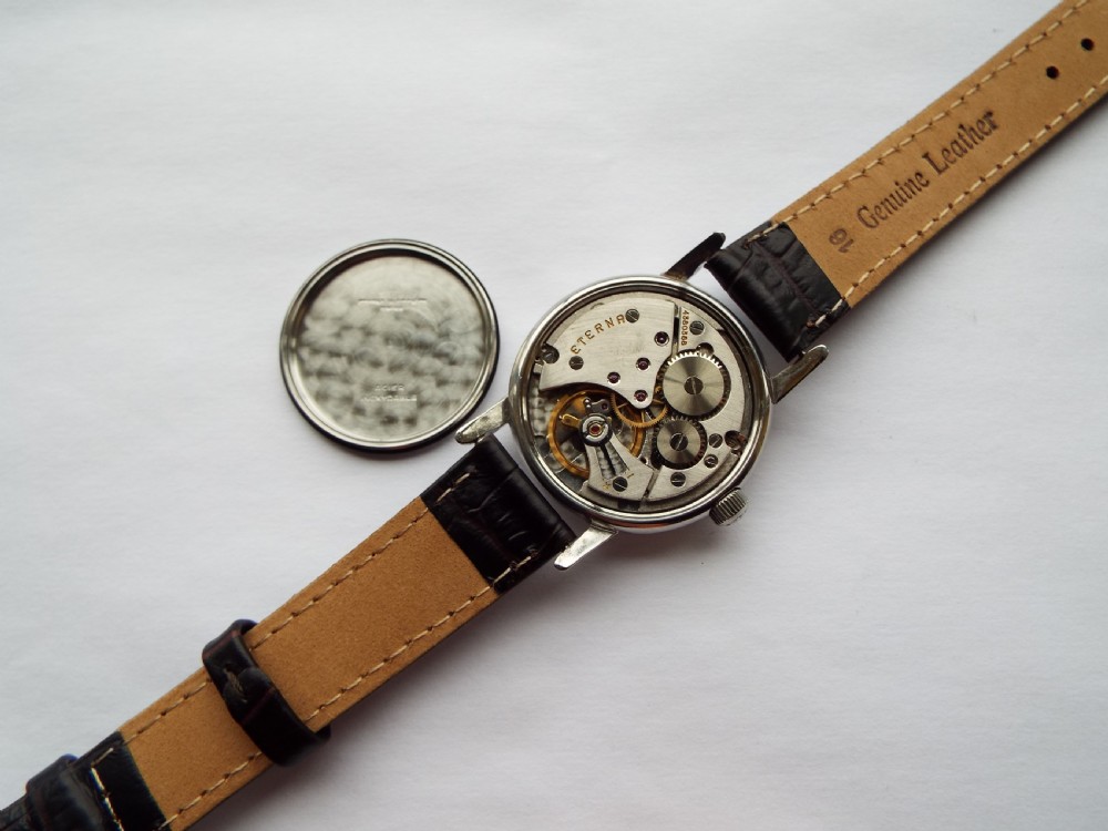 Gents 1959 Eterna wristwatch View V